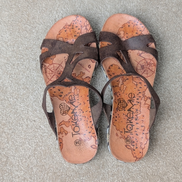 Take Me Leather Strap Slide in Sandals - Picture 3 of 6